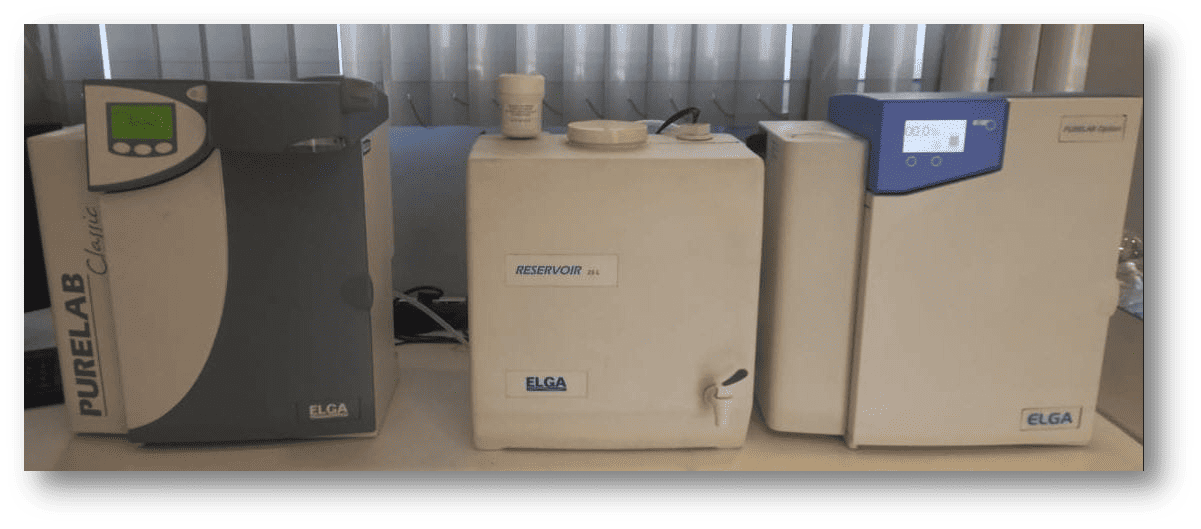 Appareil de production d'eau ultra pure